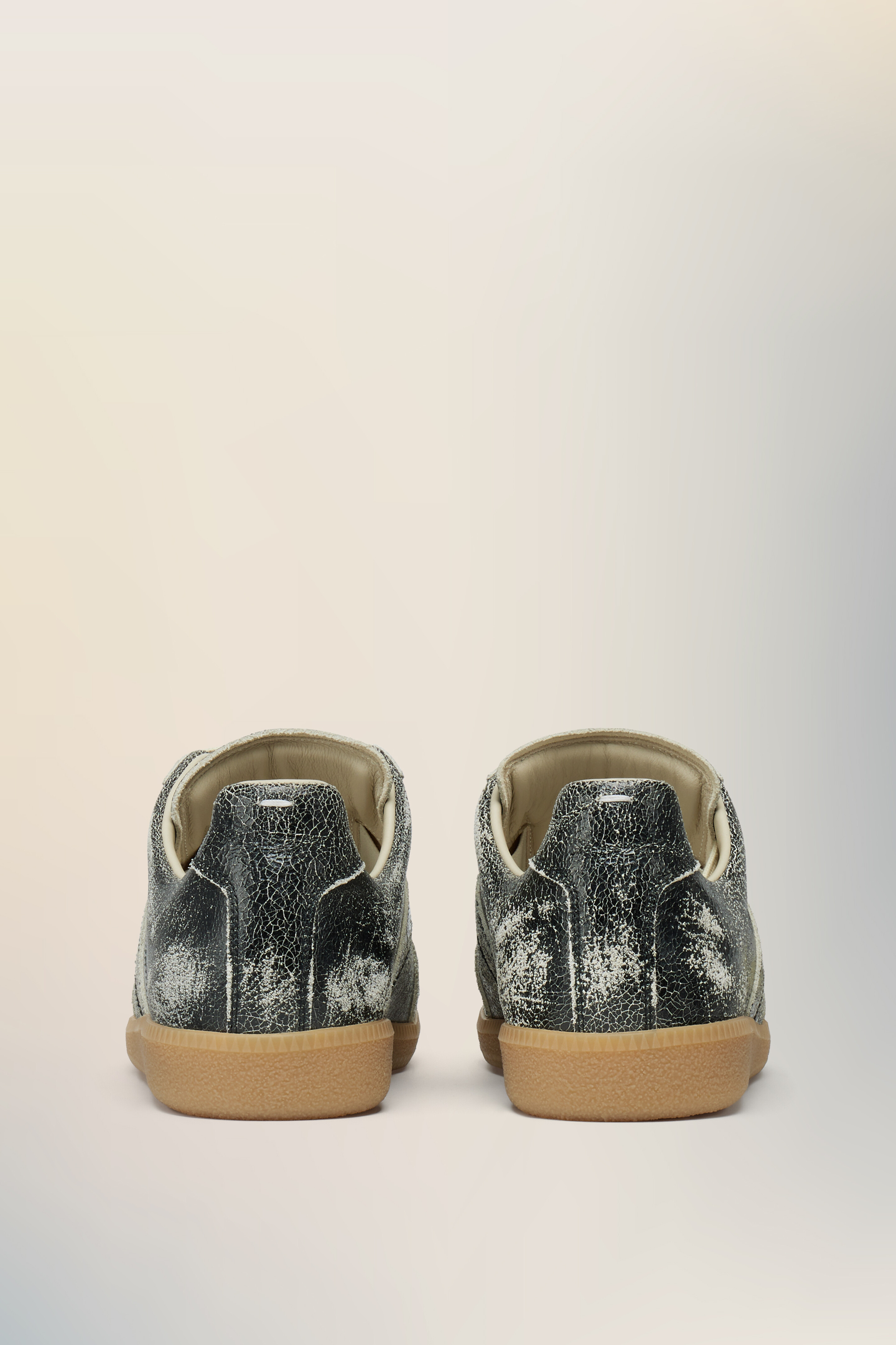 Sneakers Replica noirs en cuir pour homme