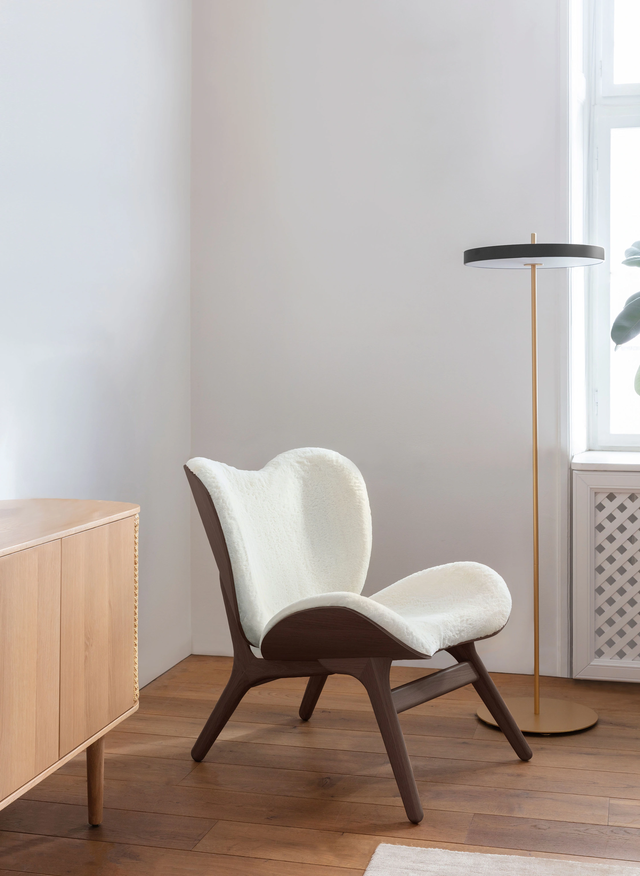 UMAGE Stehleuchte ASTERIA FLOOR