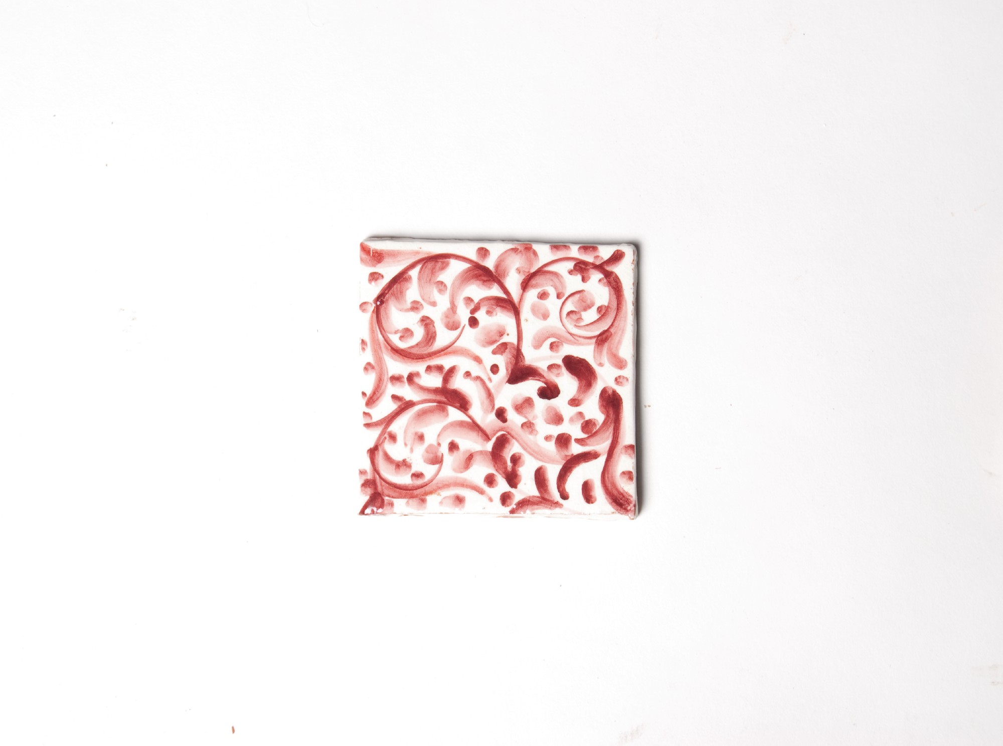 Kachel rouge florale, T 10 cm, B 10 cm, H 1 cm von fischer's lagerhaus
