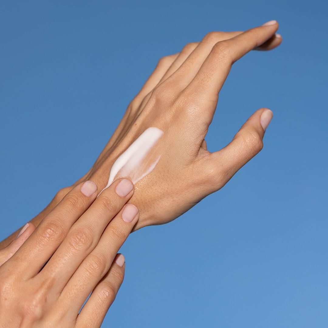 FRESHLY  Creme Hidratante Corporal com Prebióticos - Prebiotic Balance Body Lotion - 200ml