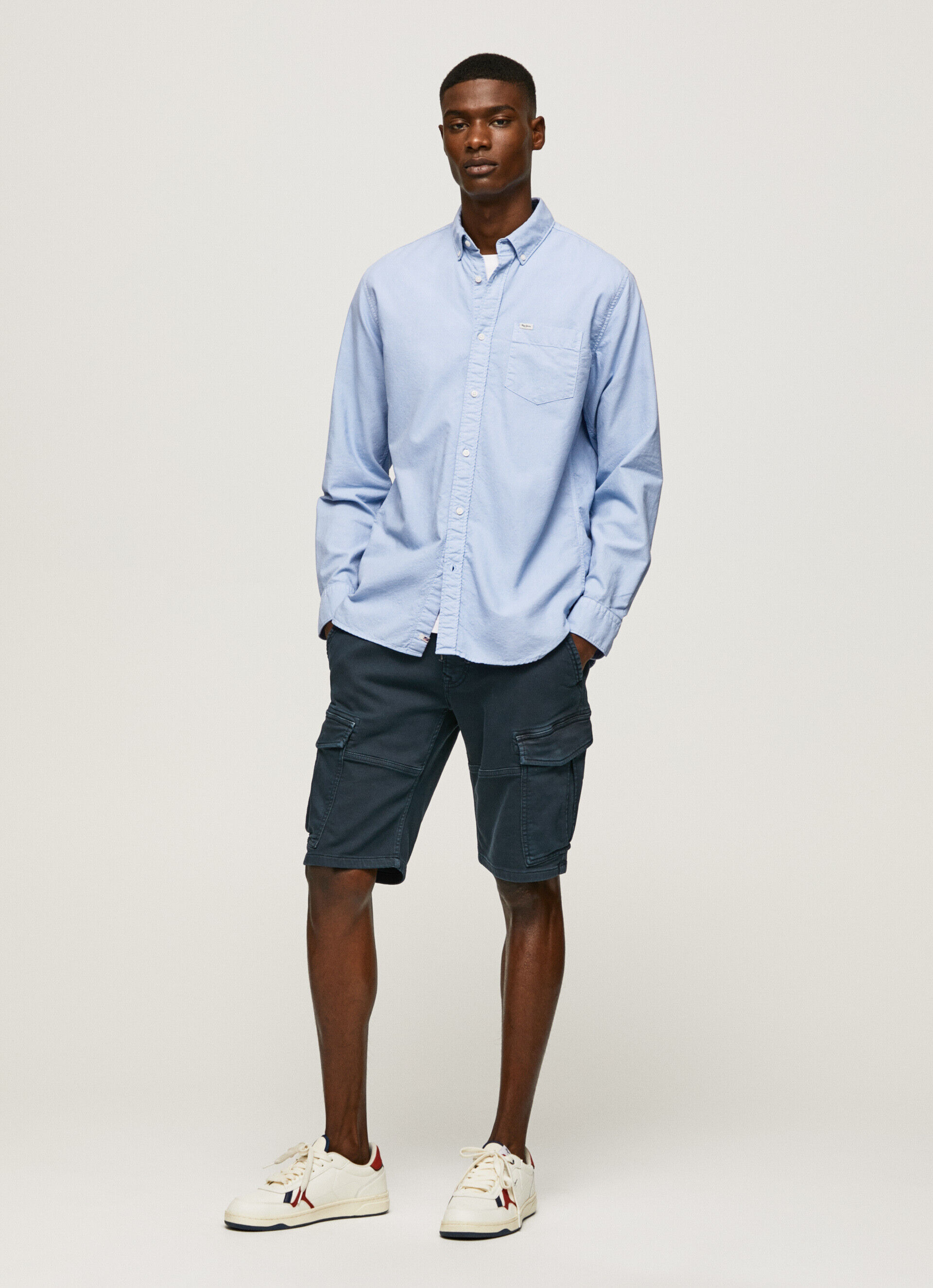 Camisa Oxford de corte regular - azul claro