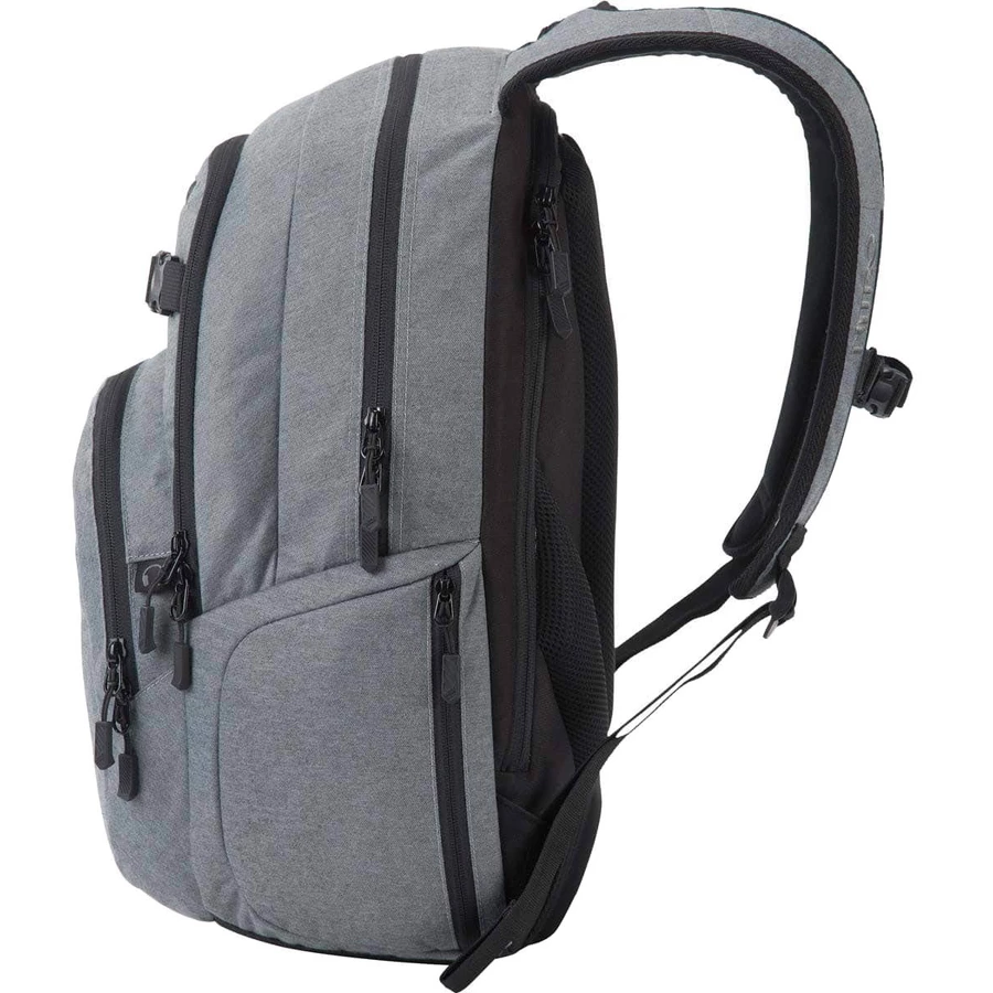 Nitro Chase - Laptoprucksack 17 51 cm black noise