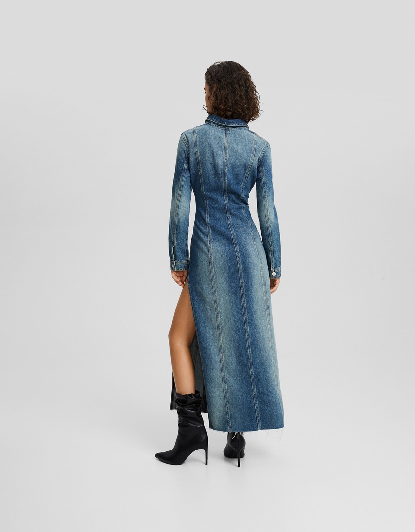 Vestido longo de jeans com botões