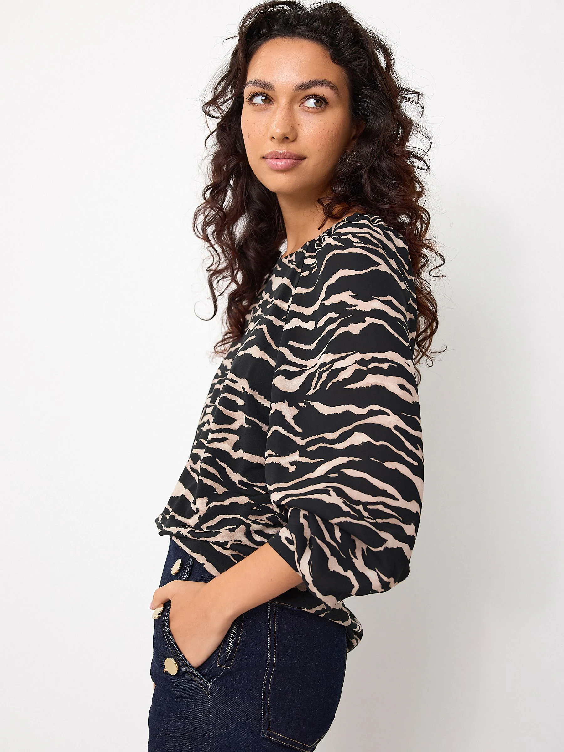 Zebraprint - Long Sleeve Crew Neck Blouse