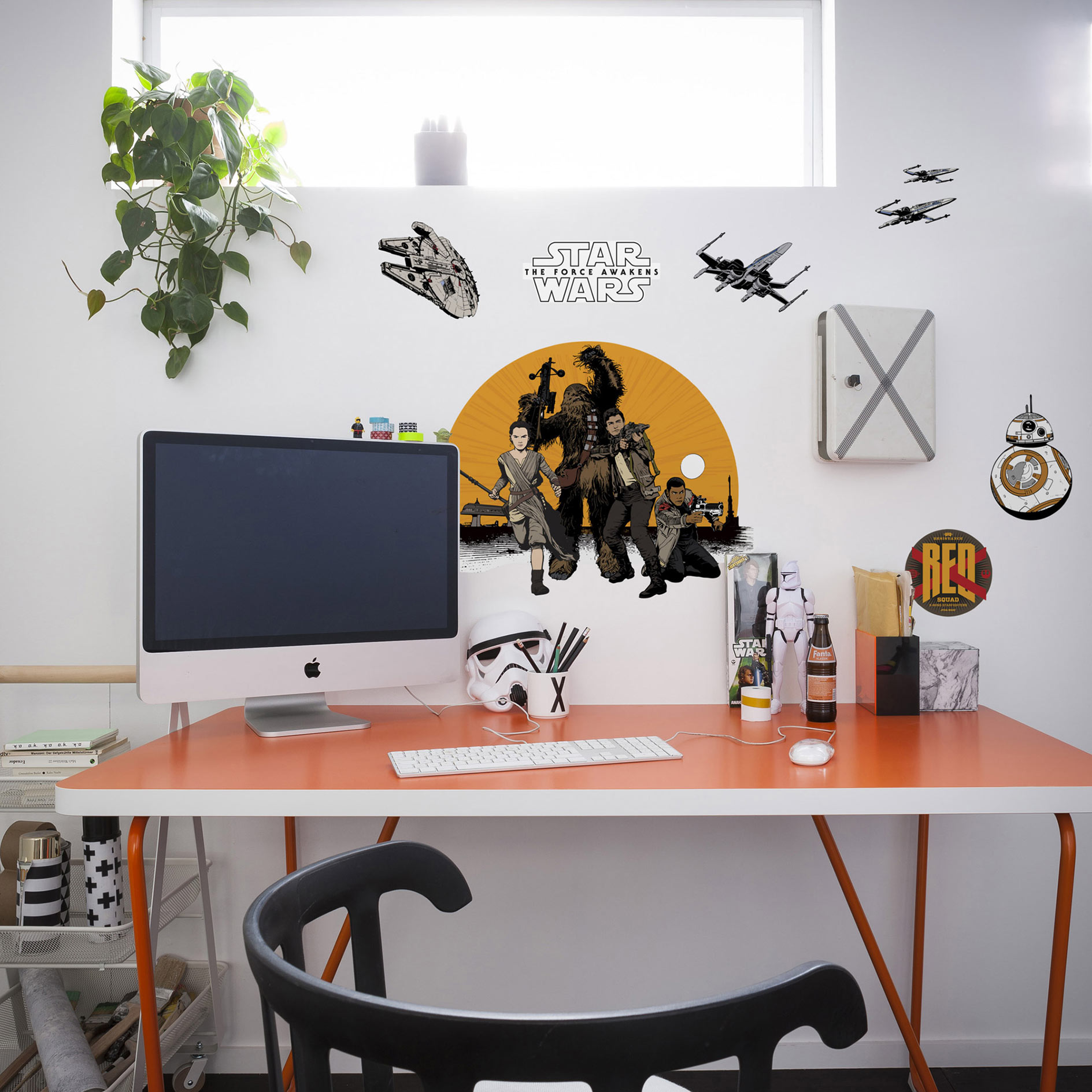 Wandtattoo STAR WARS RESISTANCE - gelb-schwarz - 50x70 cm