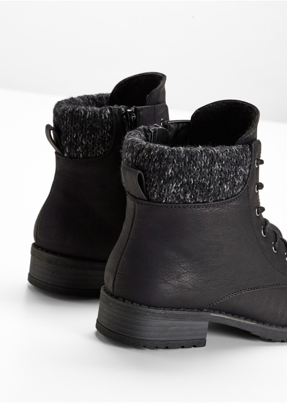 Bottines à lacets