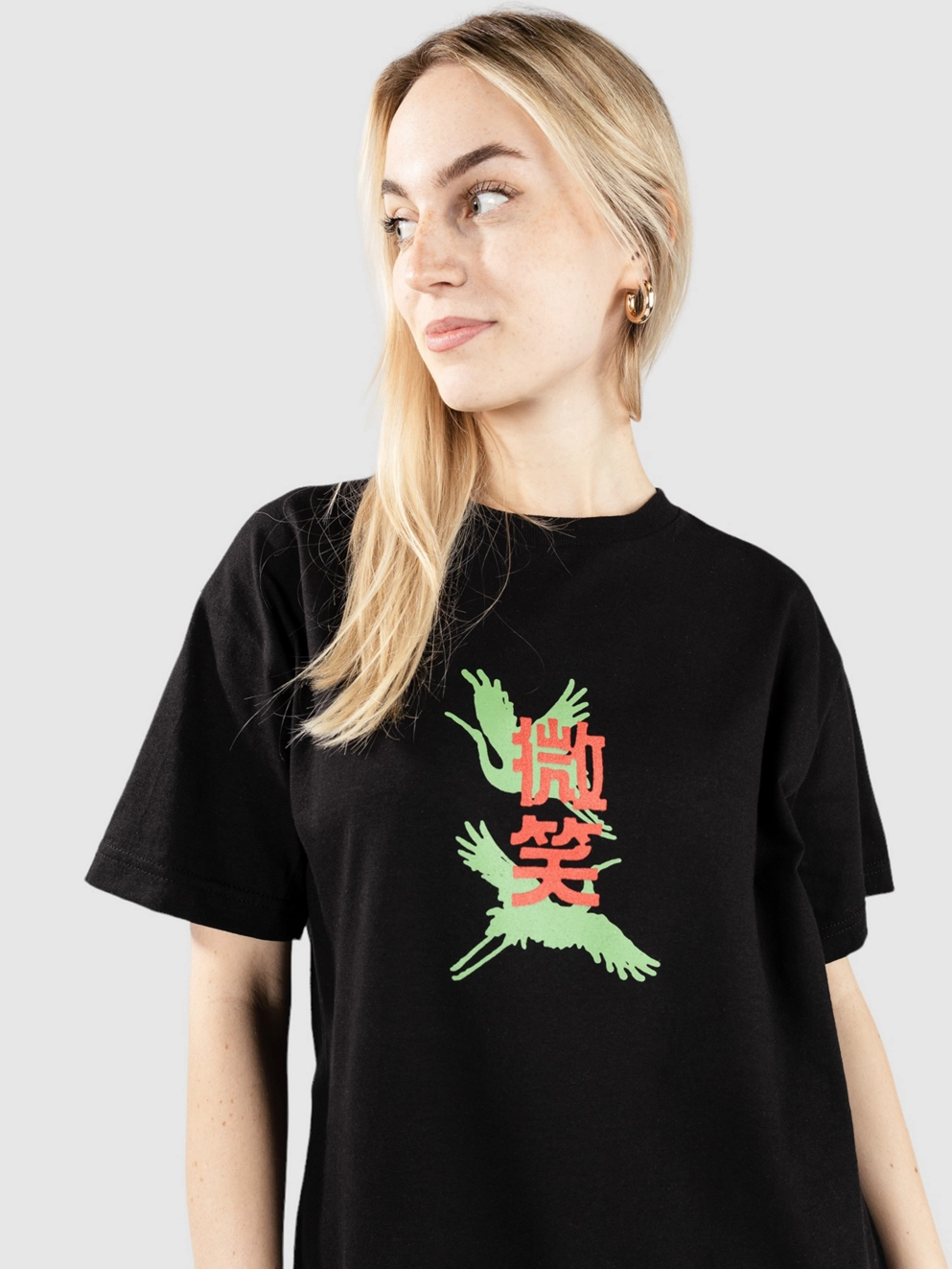 Smile And Wave Garden Sky T-Shirt black