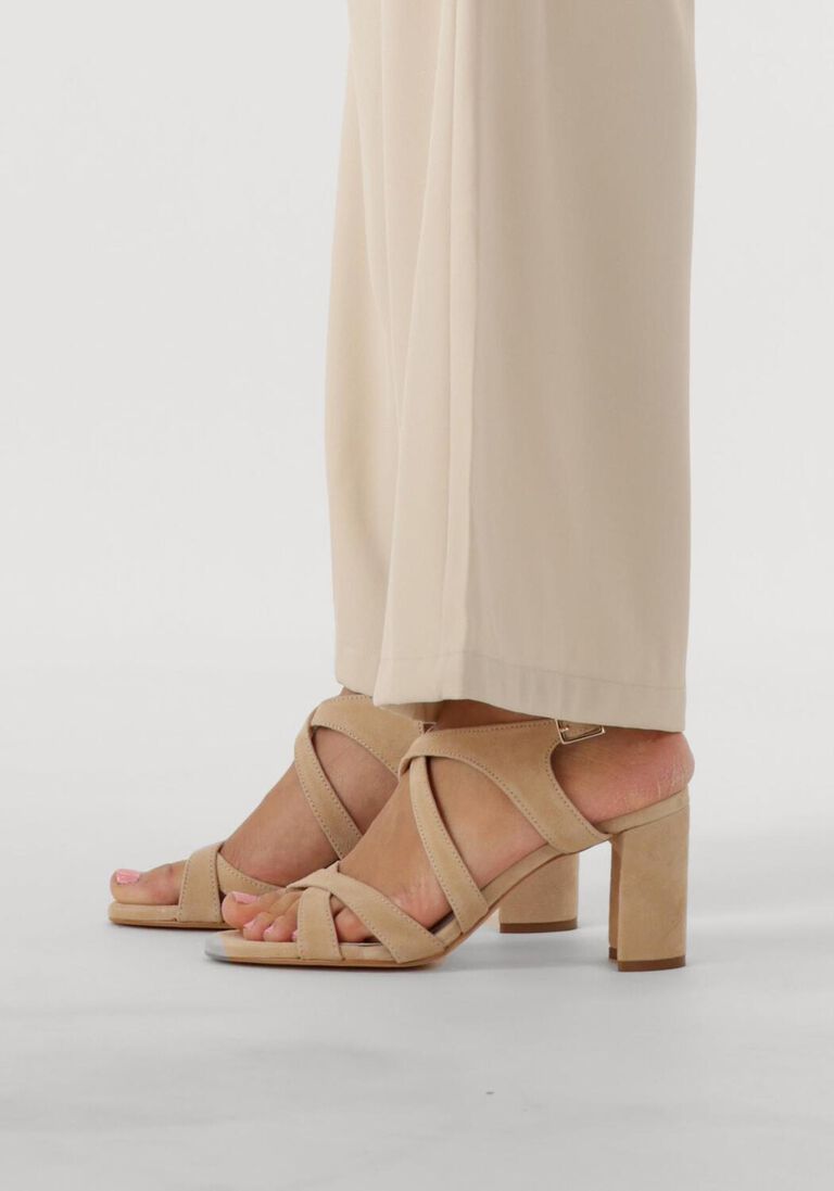 beige notre-v sandalen met hak 22552