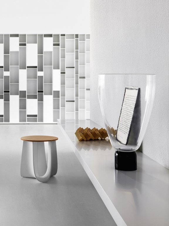 MDF Italia Sag kruk Mud