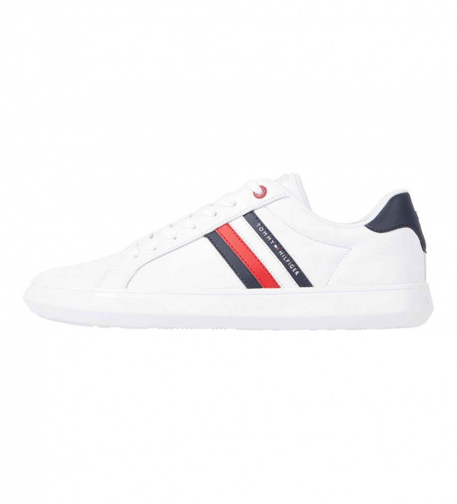 Tênis Tommy Hilfiger de couro branco com sola de borracha