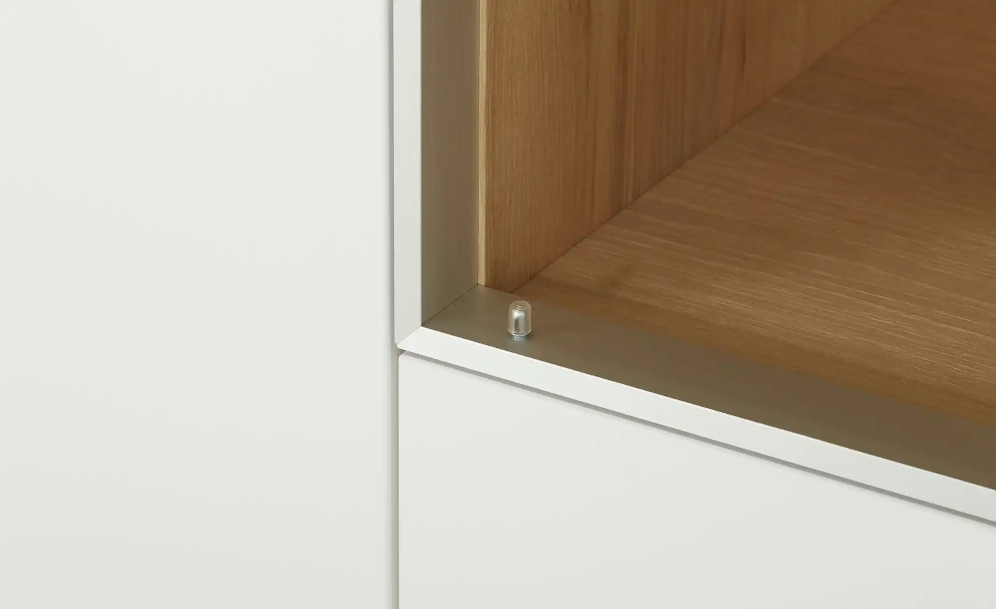 Wohnwert Vitrine Media Design
