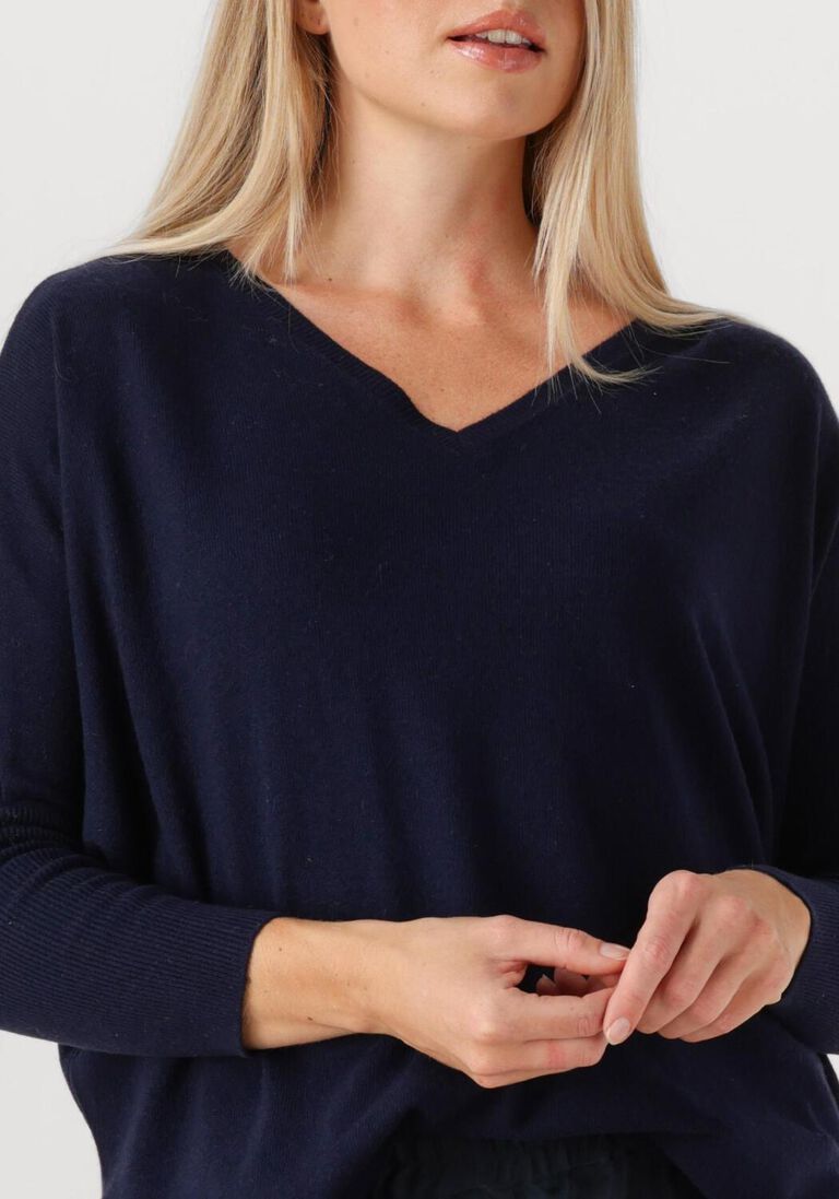 donkerblauwe resort finest trui v-neck cape sweater
