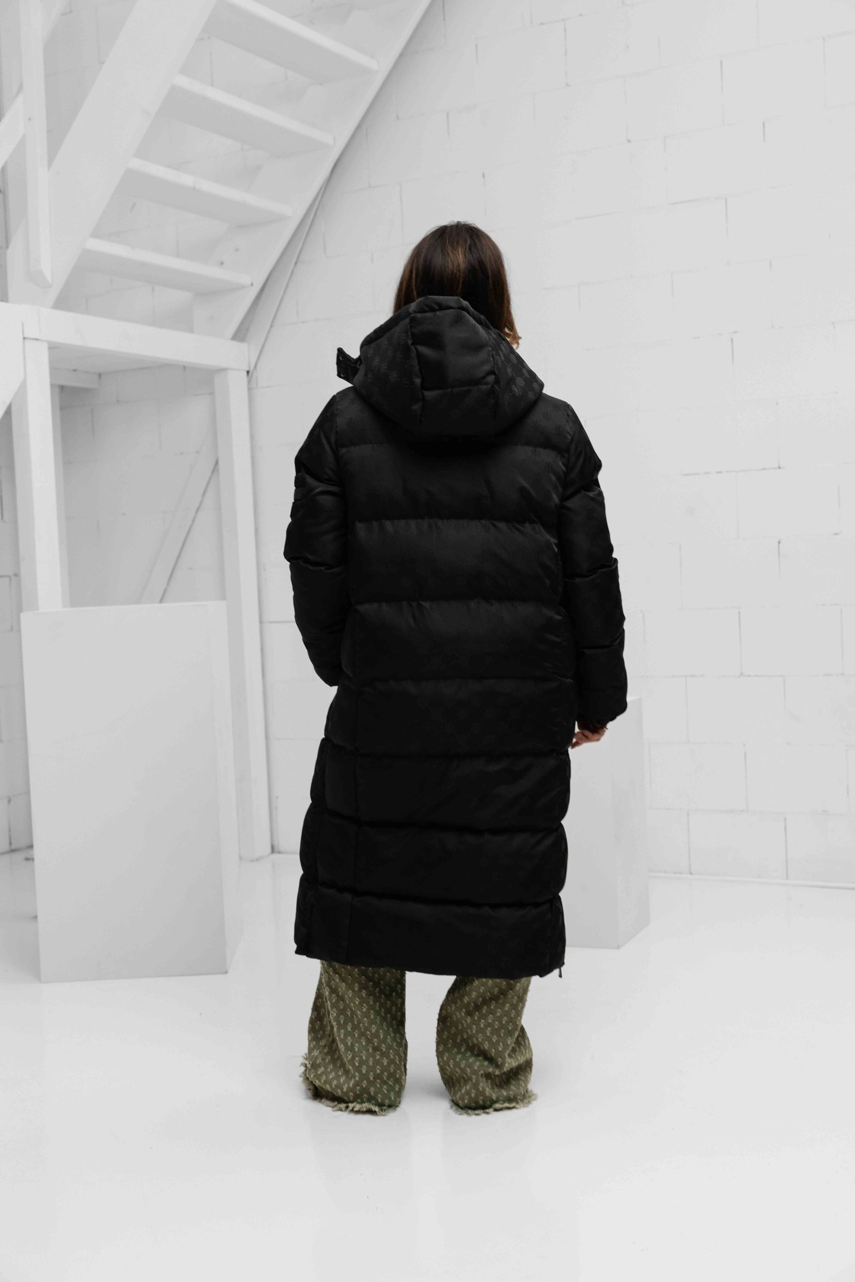 Malelions Monogram Long Puffer Winterjas Dames Zwart