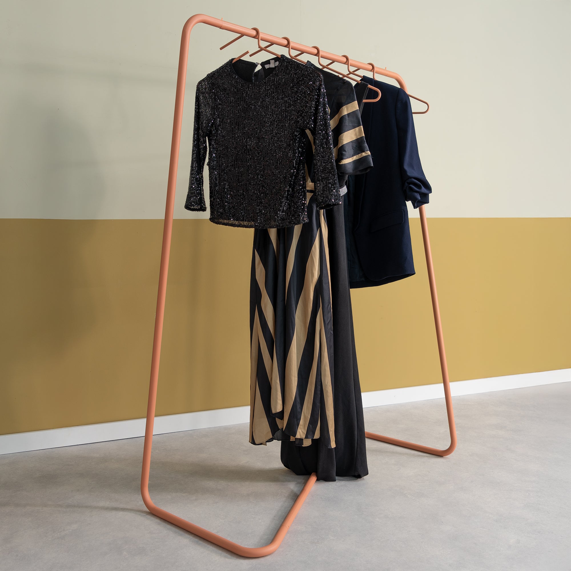 Spinder Design kledingrek Hang-On - Clay Terra