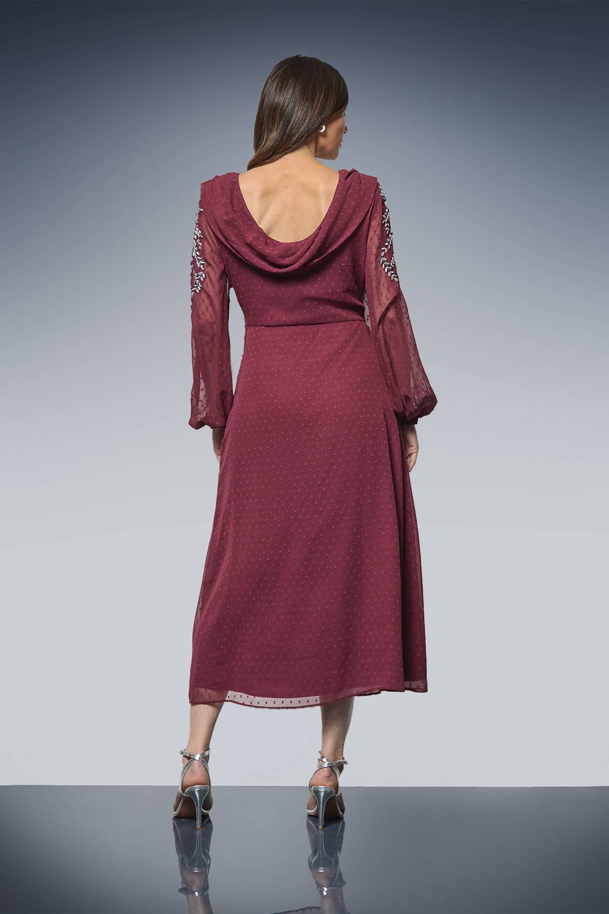 Wallis Robe Midi Drapée Ornée pour Occasions Spéciales