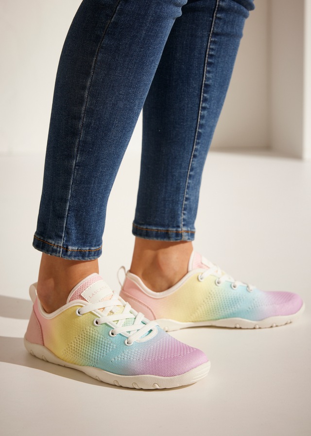 Vivance Sneaker »Schnürhalbschuh,«  mit leichter Sohle und modischem Farbverlauf VEGAN