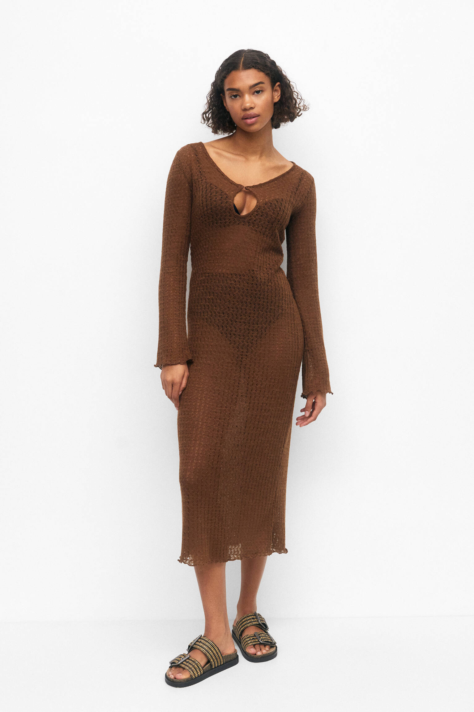 VESTIDO LONGO DE TRICÔ MARROM - MARROM