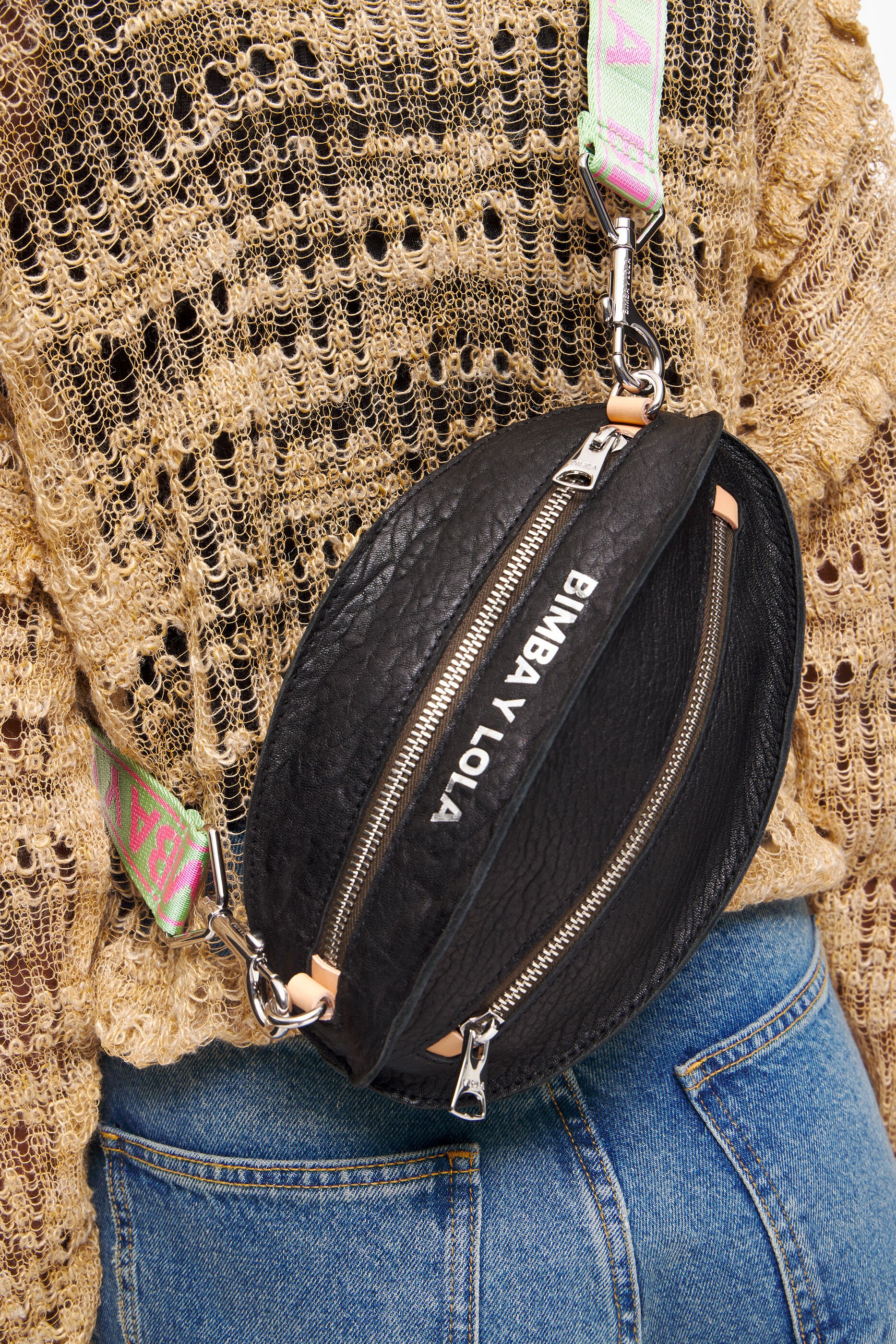 Bolsa Pelota S, couro preto