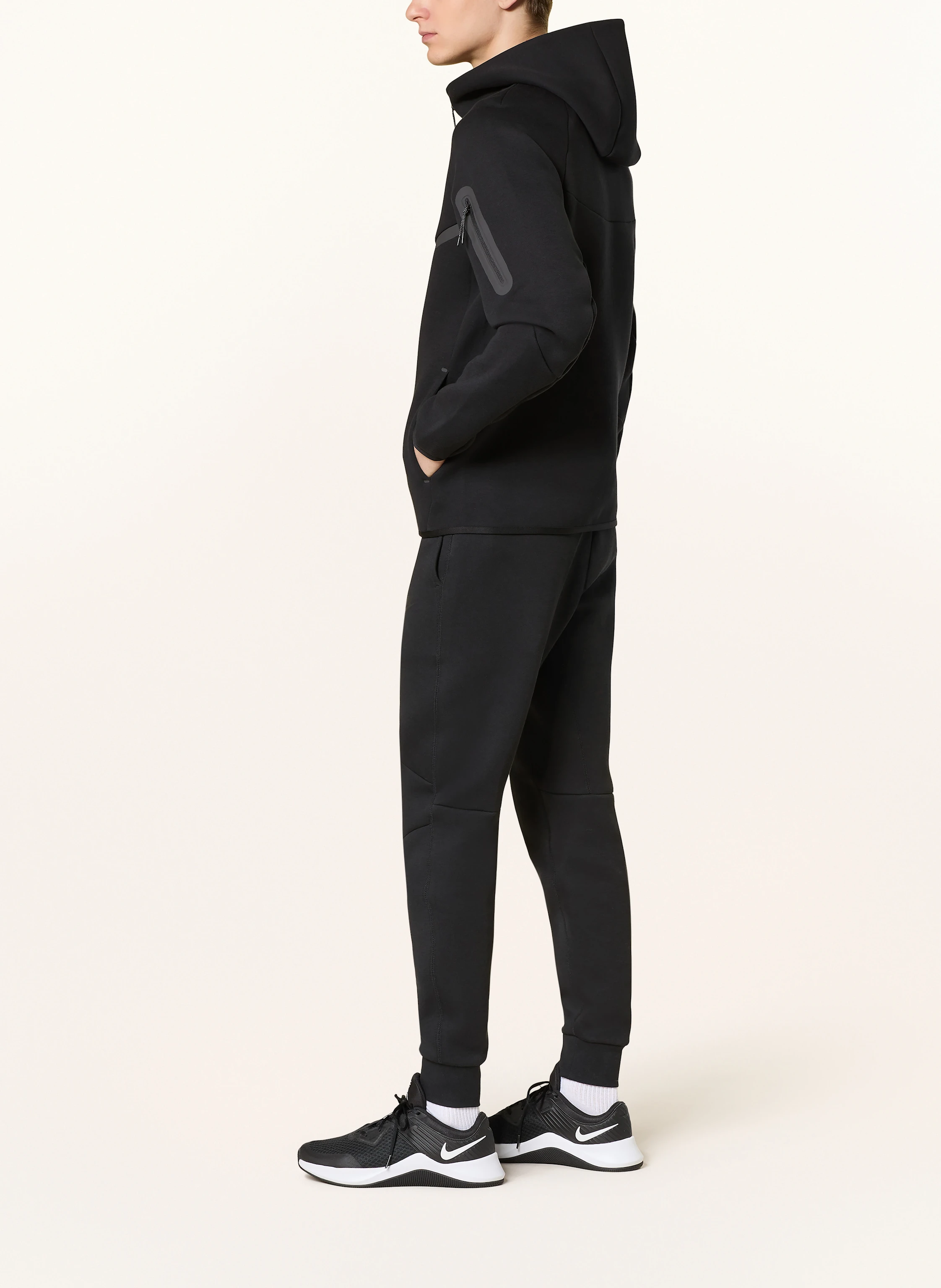 Nike Hoodie TECH FLEECE