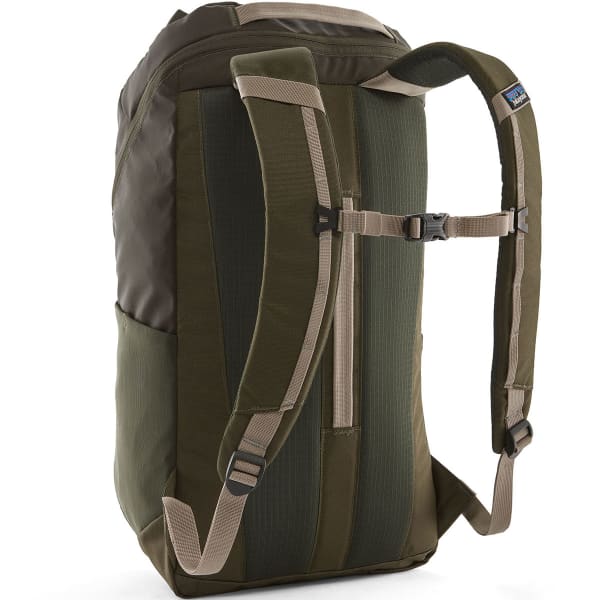 Sac à dos lifestyle PATAGONIA BLACK HOLE PACK 25L PINE NEEDLE GREEN