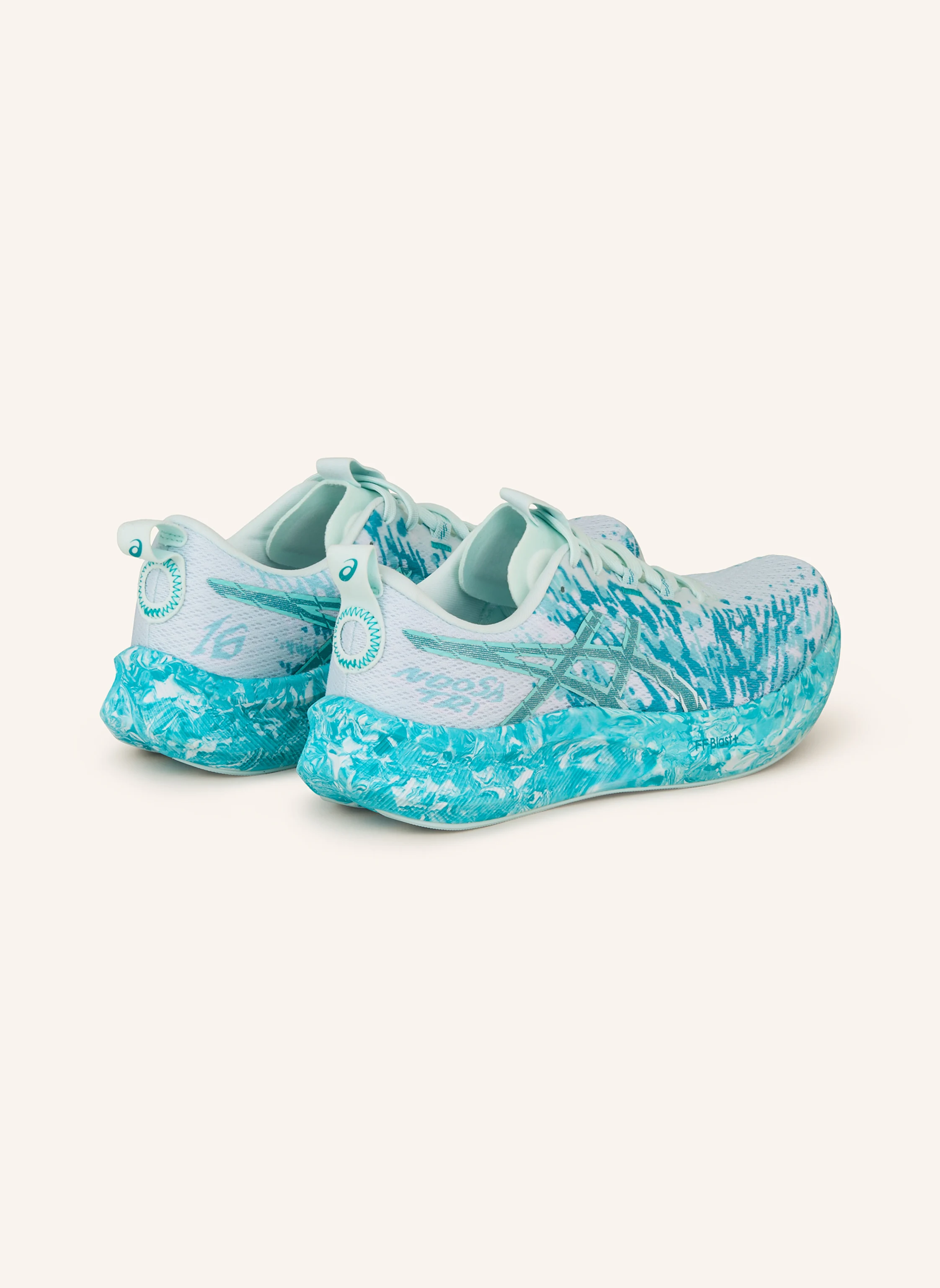 ASICS Laufschuhe NOOSA TRI 16
