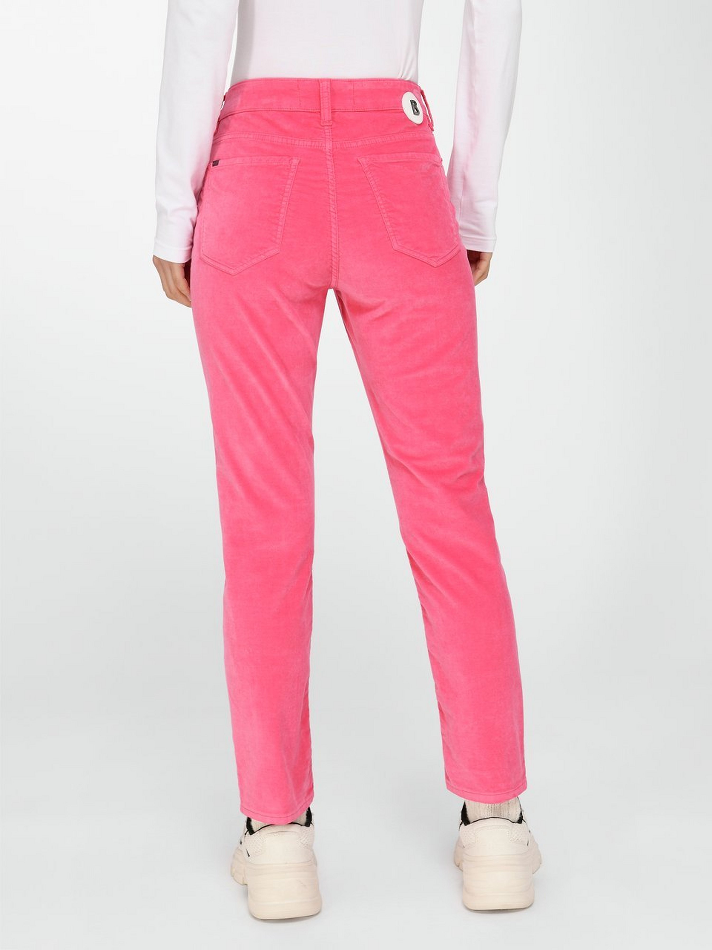 Slim fit