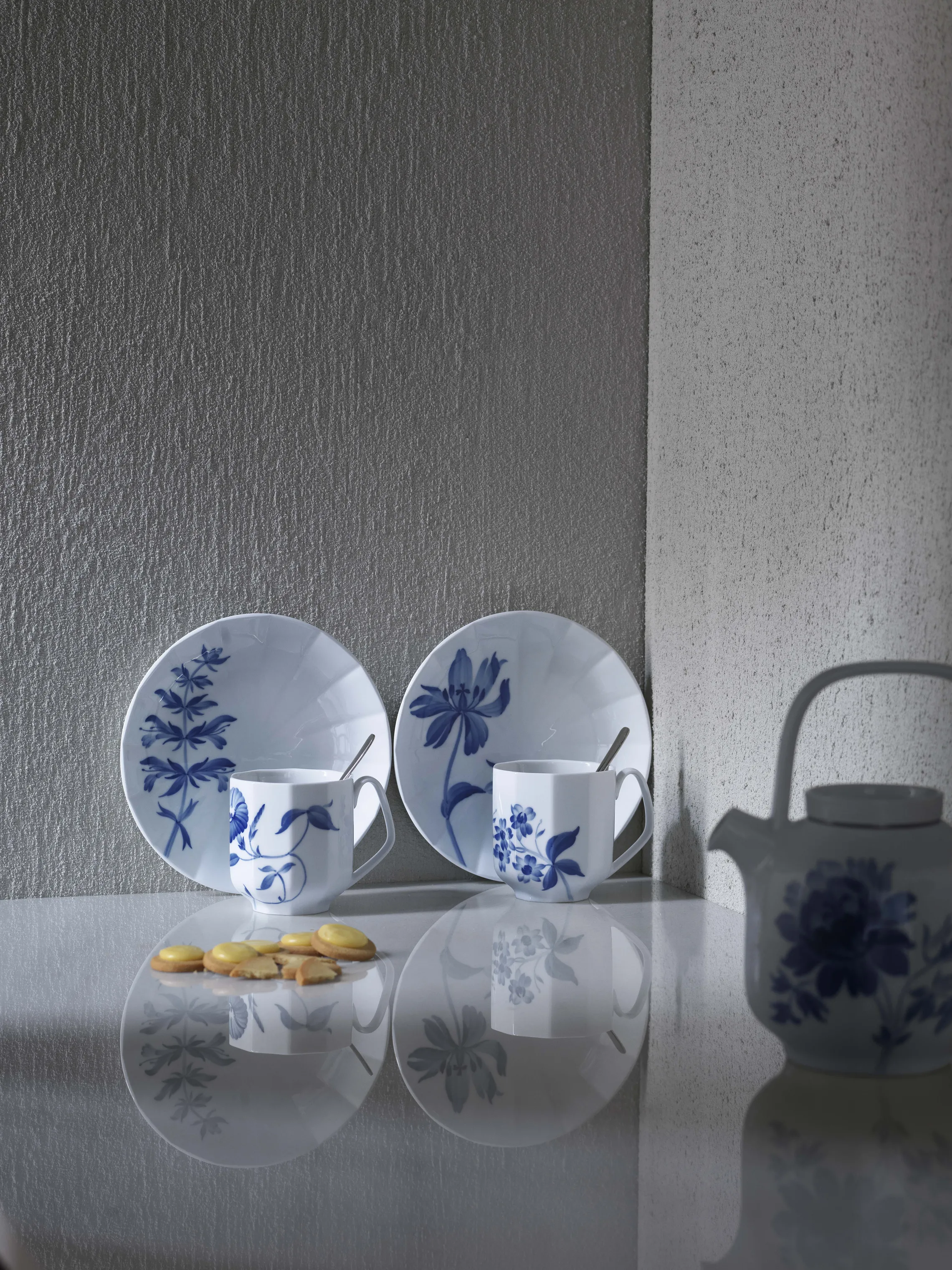 Royal Copenhagen Blomst Frokosttallerken - Tulipan