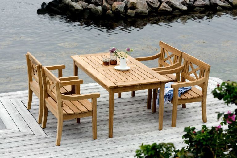 Fritz Hansen Drachmann tuintafel 156x86