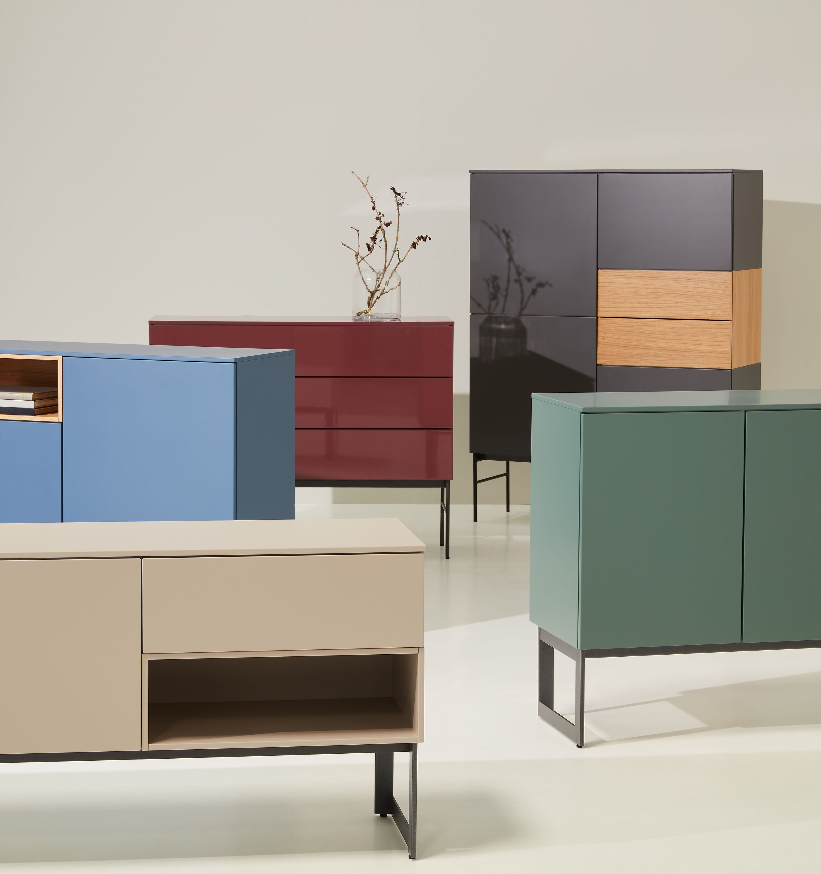 TILL Lowboard - Weiss / B: 196.0 cm x T: 41.0 cm x H: 67.0 cm