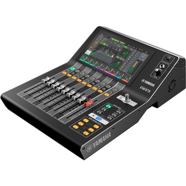 Yamaha DM3 HP Bundle