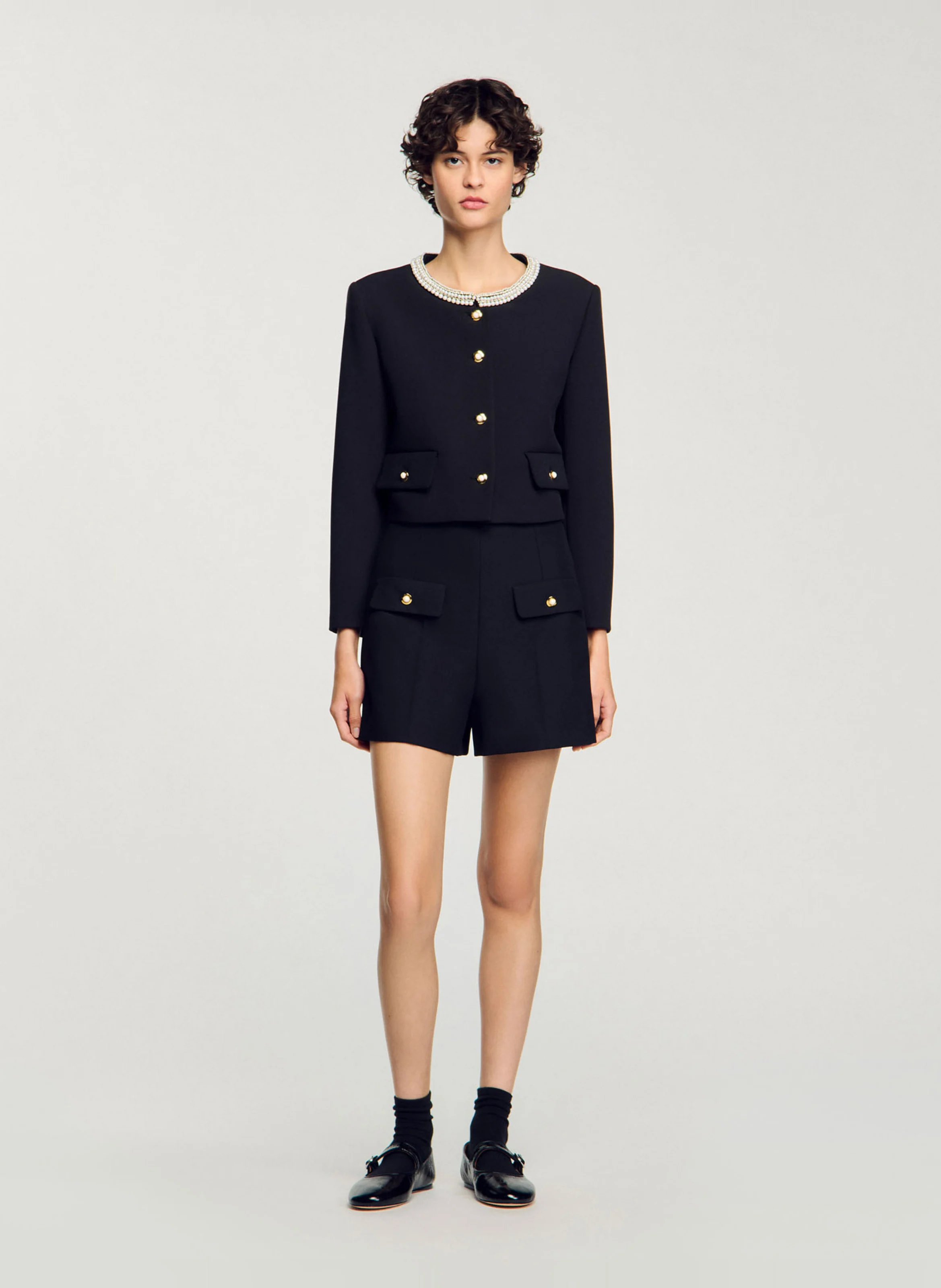 Short taille haute à poches boutonnées | Noir