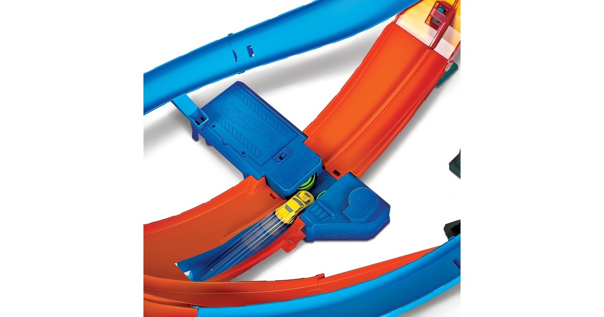 Hot WheelsMassive Loop Mayhem Track Set Racebaan