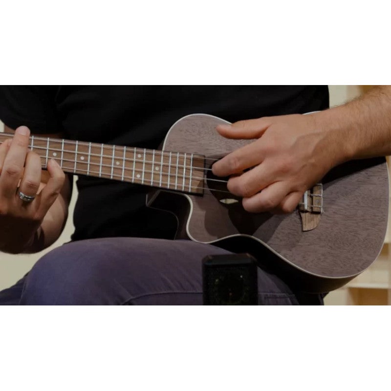 Ortega RUCOAL-CE-L Earth Series Concert Size Ukulele Coal Black linkshandige elektrisch-akoestische concert ukelele