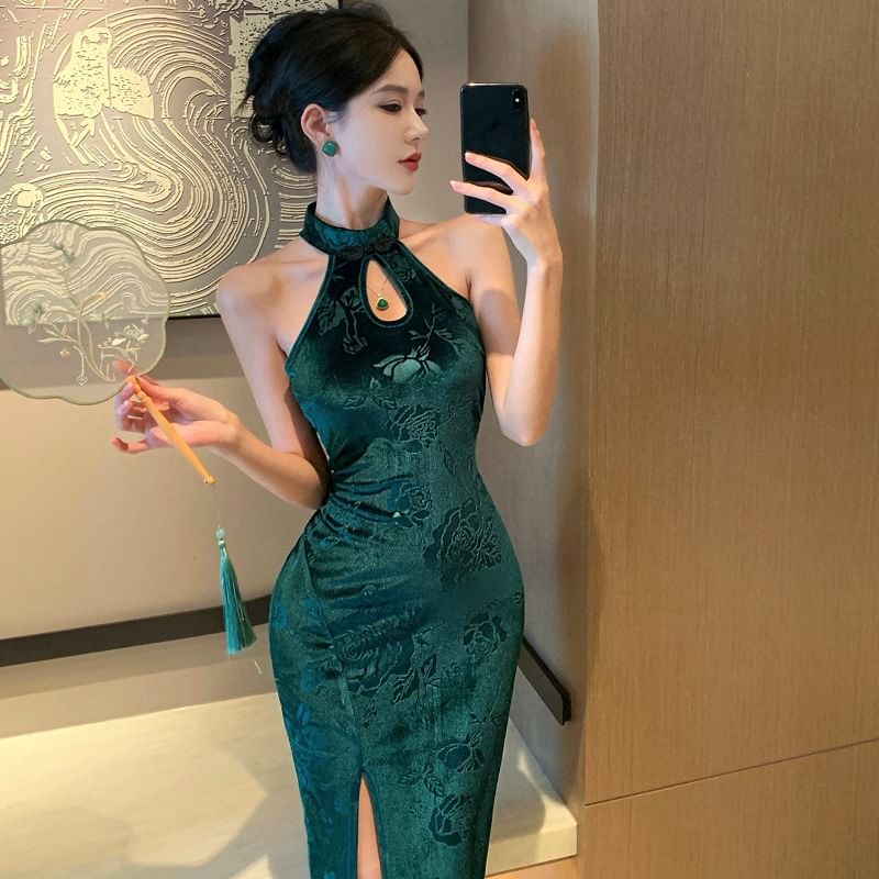 Gelbes - Halter Floral Cutout Side-Slit Midi Qipao