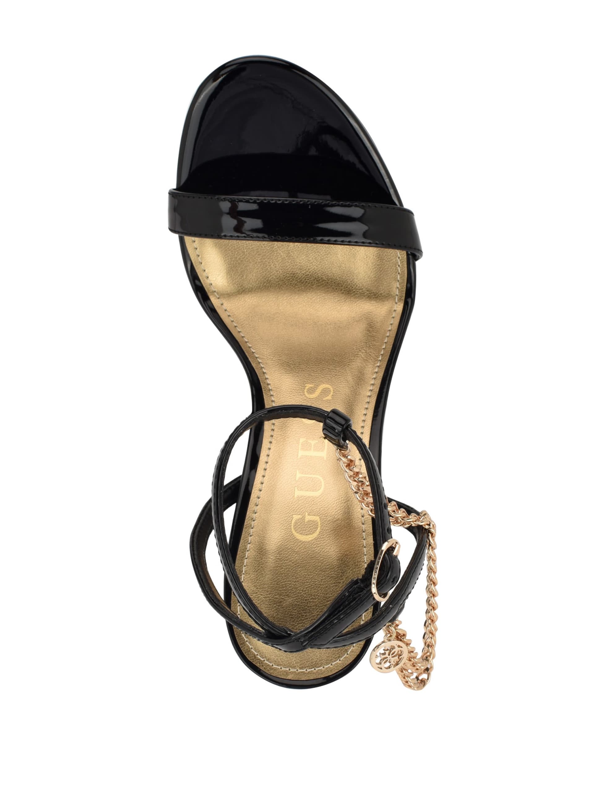 Sapatos de salto alto com tira de corrente dourada