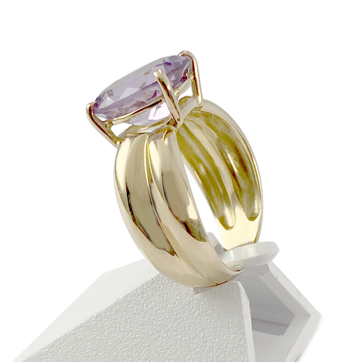Bague d'occasion or 750 jaune améthyste