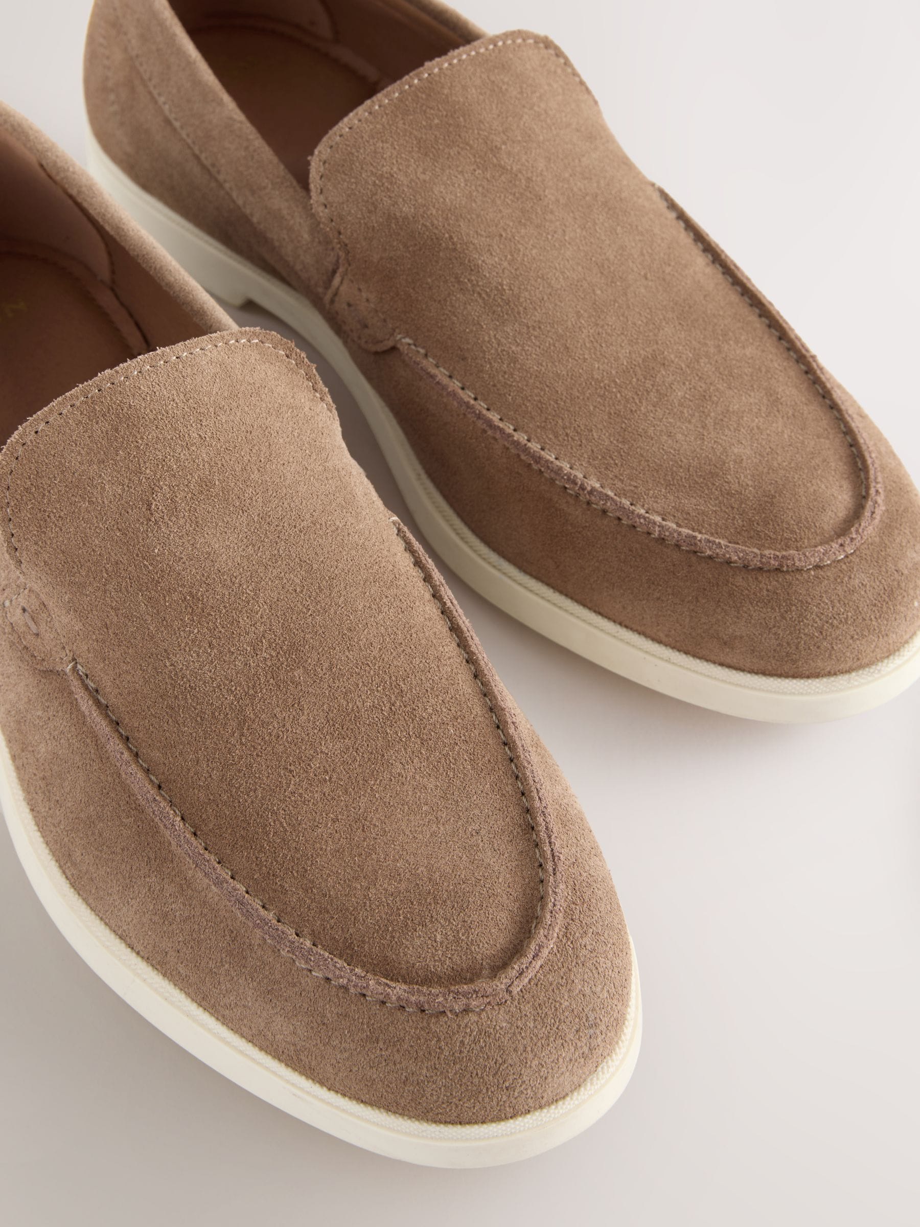 Taupe - Suède instapschoenen