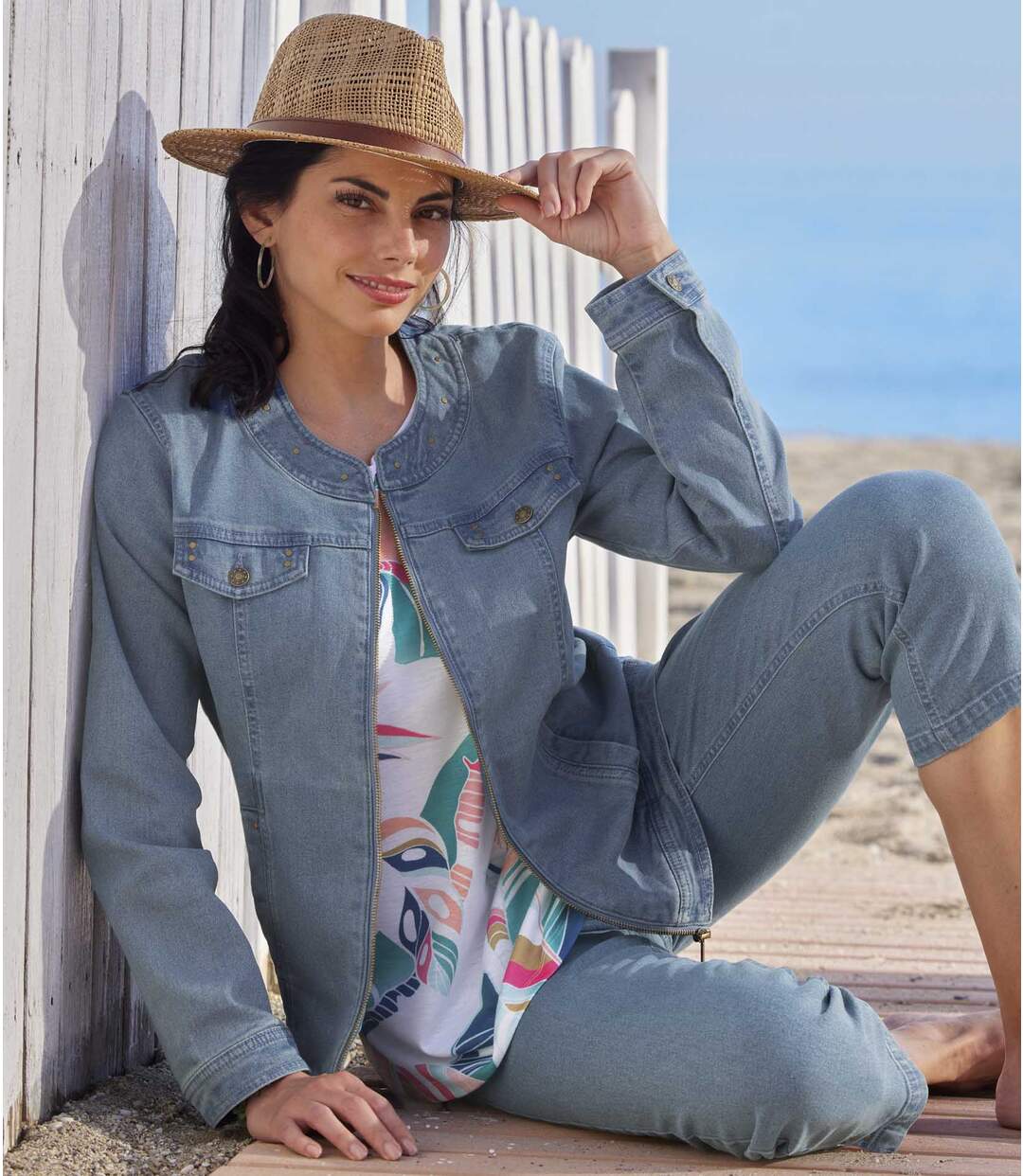 Veste en Jean Stretch Cloutée