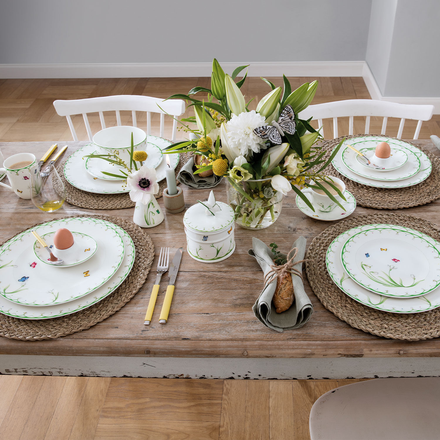 Colourful Spring Charger plate Green, 12.6'', Premium Porcelain