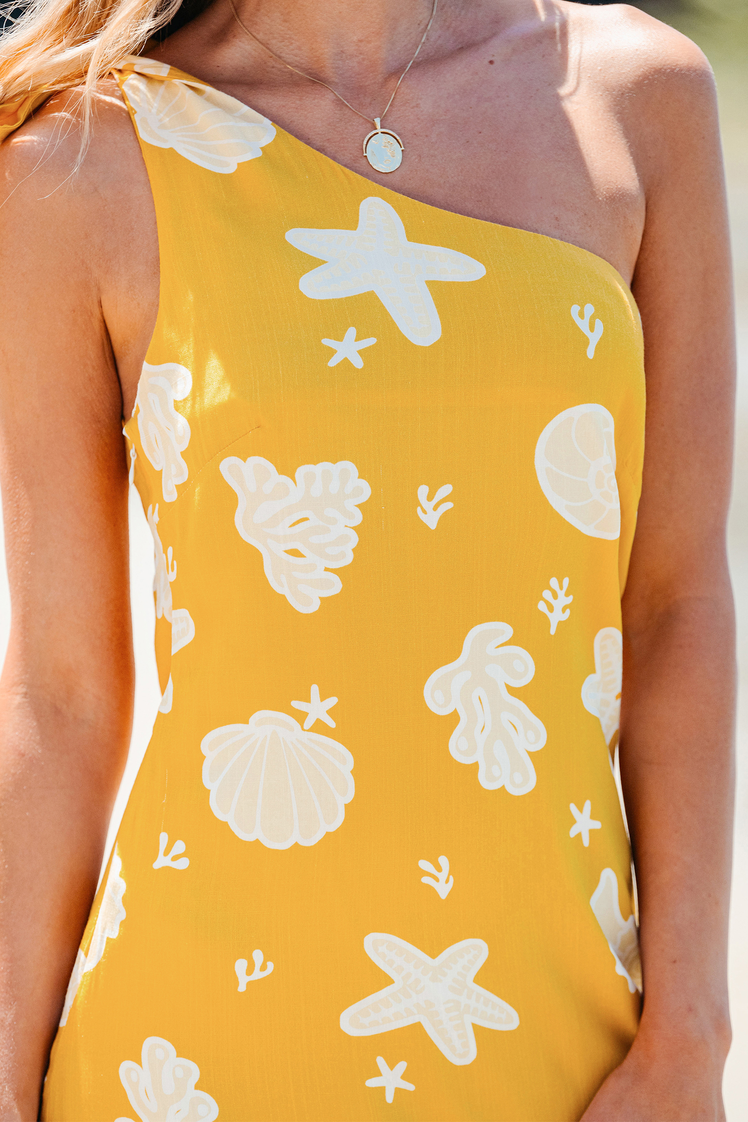 Robe mini à une épaule nautique jaune