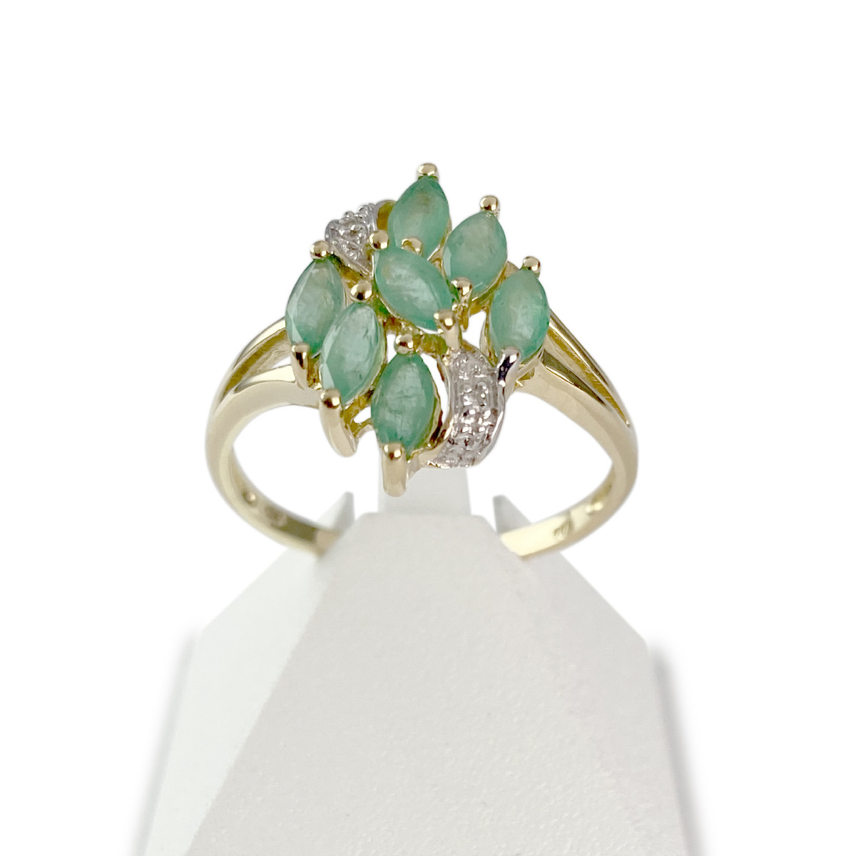 Bague d'occasion or 750 2 tons émeraudes et diamants