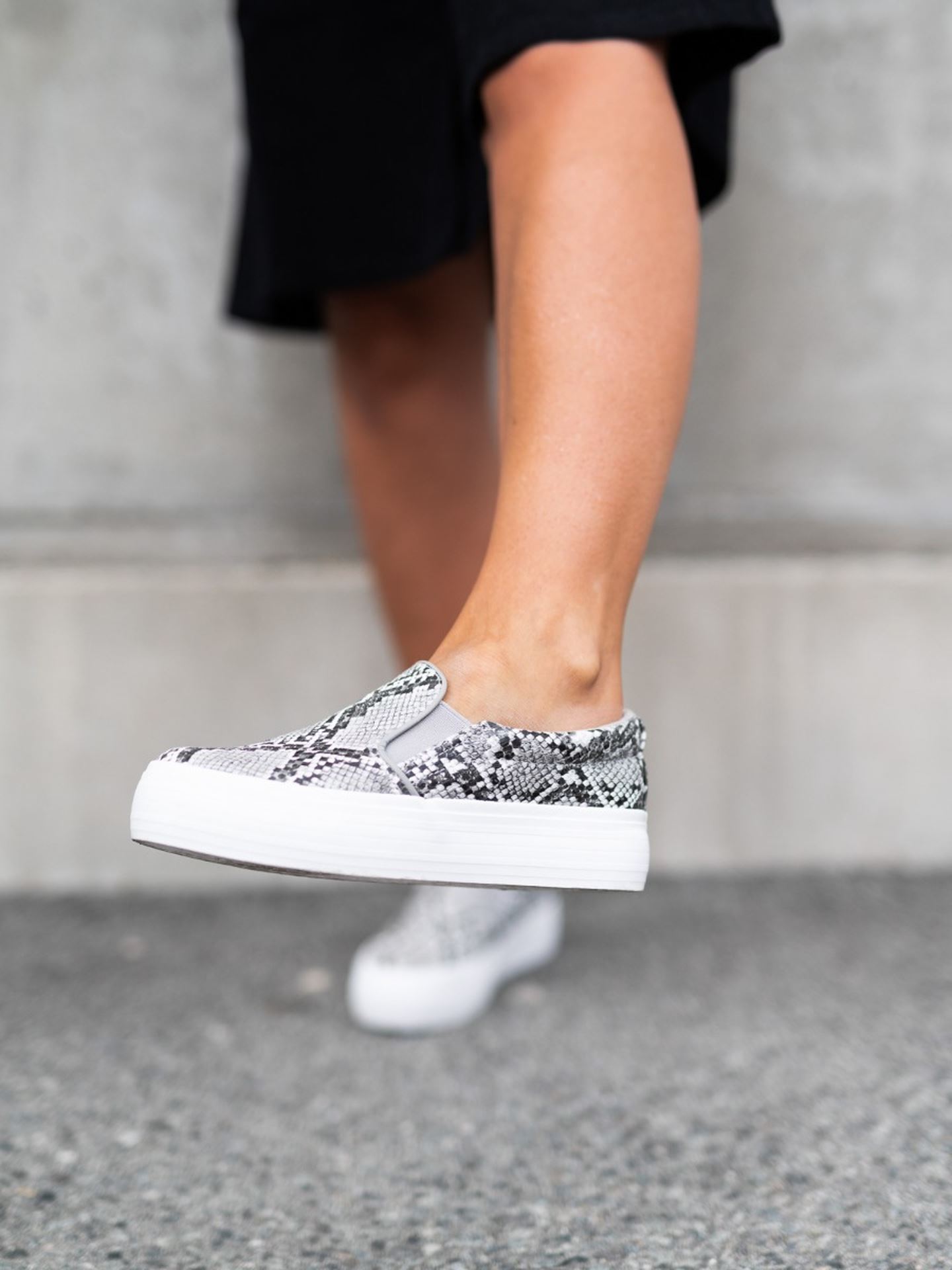 Step In