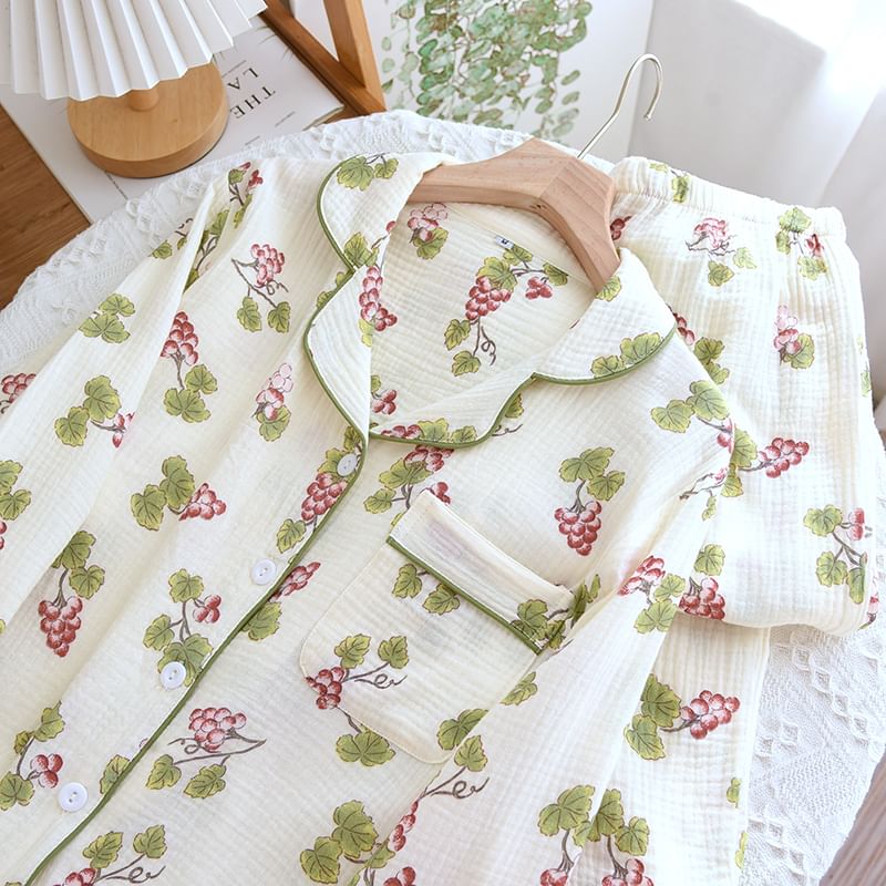 MelMount - Pyjamaset: T-shirt met druivenprint + broek