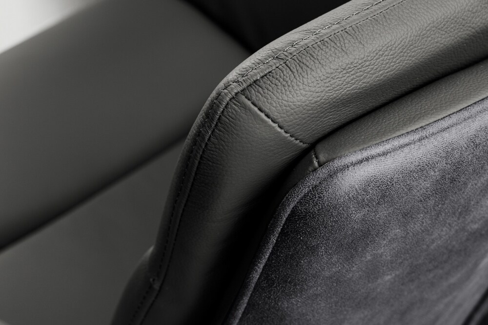 riess-ambiente Stuhl BIG GEORGE - grau Echtleder Microfaser mit Armlehne schwarze Metallbeine Drehbarer