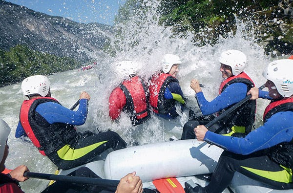 Rafting in Sautens als Abenteuergeschenk