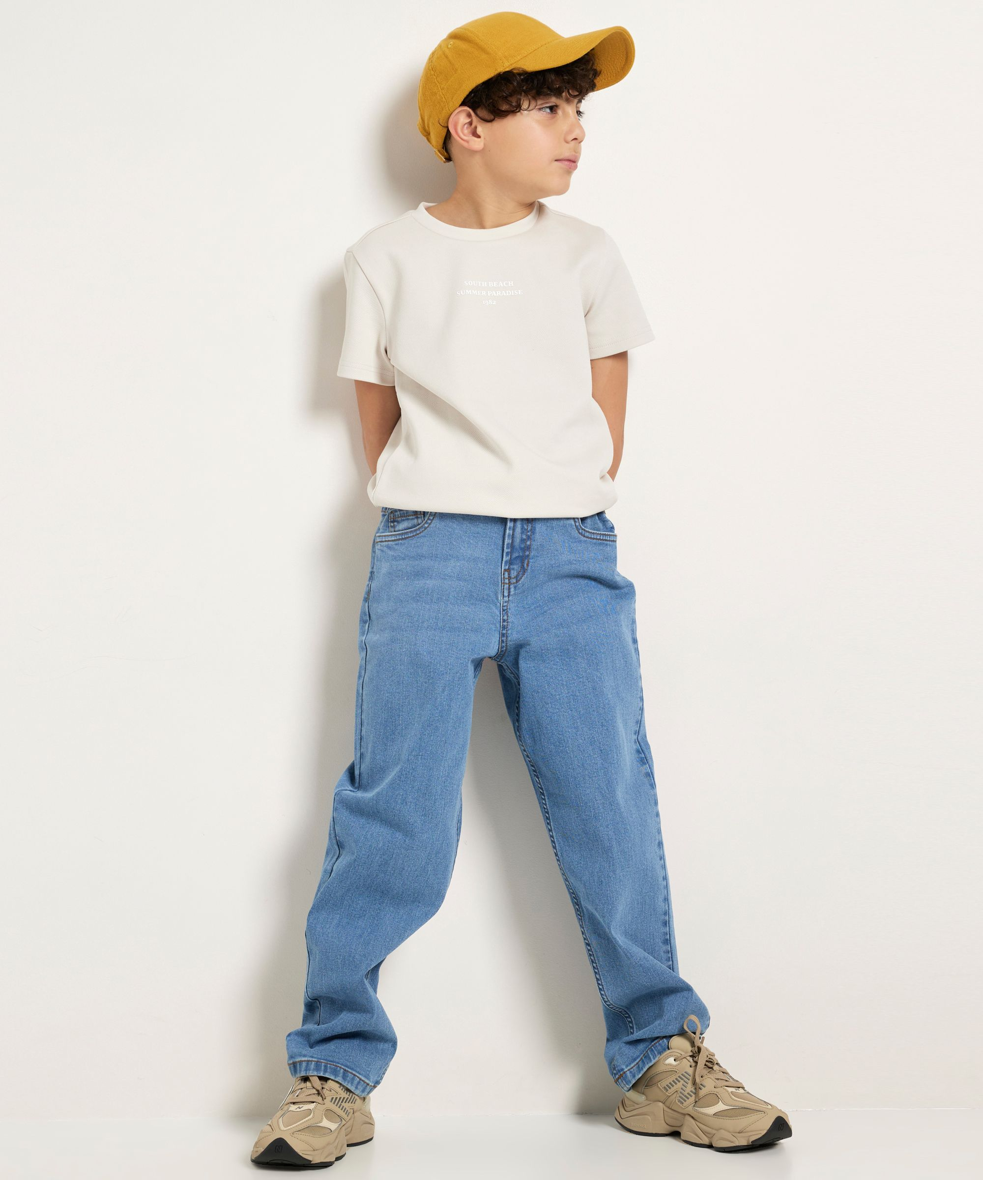 baggy fit stretch jeans