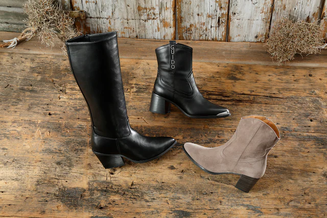 Aniston SHOES Stiefel  , Cowboystiefel, Westernlook, in spitzer, schmaler Form