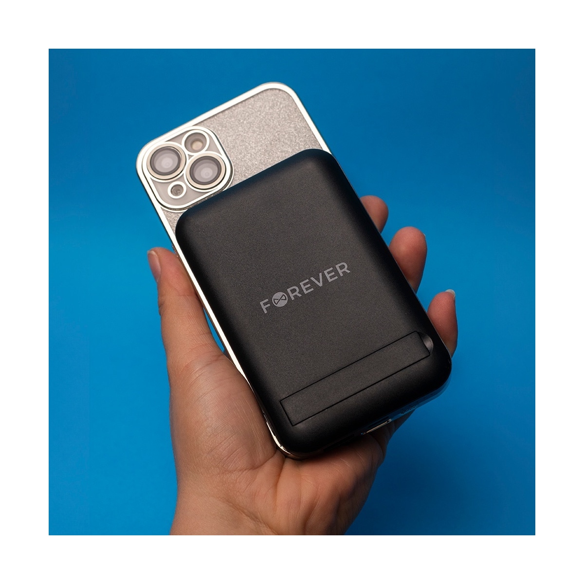 Forever MATB-100 Powerbank med trådløs lading, PD QC 22,5W 10000 mAh, svart