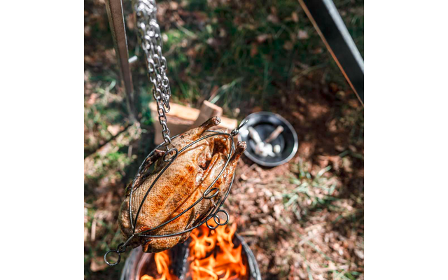 Petromax Geflügel Grillkorb mit Kette und Haken