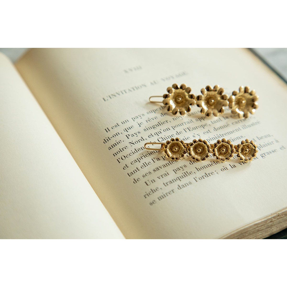 mini barrette fleur doré à l'or fin - THÉIA